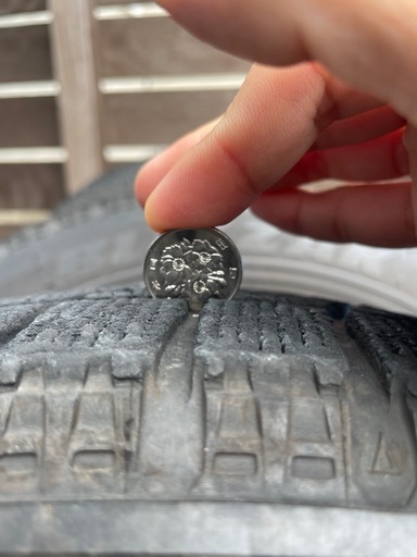 商談中　セレナ ノア用 195/65R15 スタッドレス ブリヂストン BLIZZAK ホイール付4本 溝あり