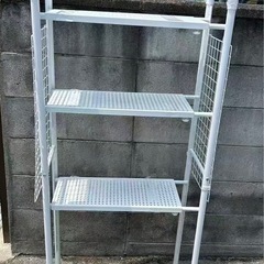 収納ラック
の画像
