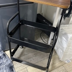 キャスター付きワゴンの画像