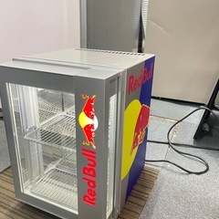 配送可能　保証付き 2022年製　RedBull 冷蔵庫 ショーケース RB-BC2020の画像