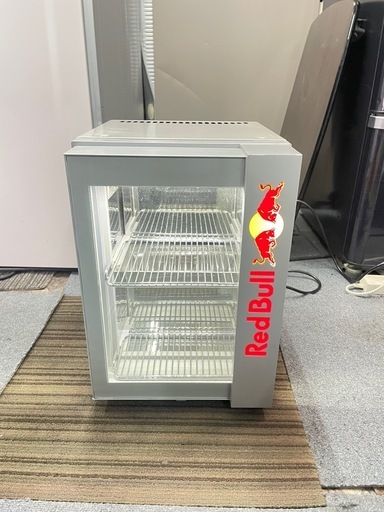 配送可能　保証付き 2022年製　RedBull 冷蔵庫 ショーケース RB-BC2020