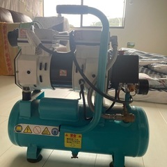 エアーコンポレーサーの画像
