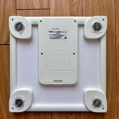 オムロン 体重計の画像