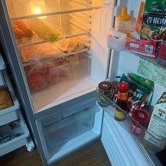 冷蔵庫の画像