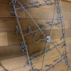 ステンレス洗濯バサミハンガー　大小セットの画像