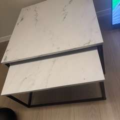 LOWYAネストテーブル大理石デザインの画像