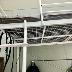 ニトリ スチールハイベッドHB001（現行のHB02WHのベースと思われます）の画像