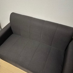 2人掛けのソファの画像