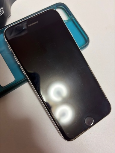 iPhone SE2 128GB SIMフリー