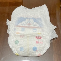 Sサイズオムツ2種類の画像