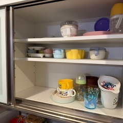 【美品】 食器棚の画像