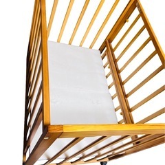 ベビーベッドの画像