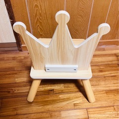 ベビーチェア  ヤトミ クラウンシルエットの画像