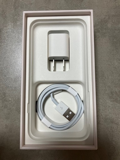 iPhone SE 第3世代 128GB ブラック SIMフリー 箱・充電器・イヤホン付き 動作良好