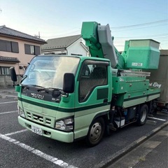 中古いすず高所作業車　車検長いの画像