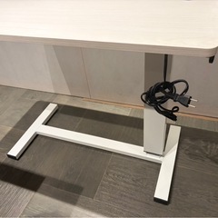 昇降テーブルの画像