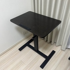 サンワダイレクト　手動昇降デスクの画像