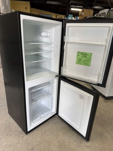 NO B905?福岡市内配送設置無料✨?アイリスオーヤマ 冷蔵庫 142L (幅約50cm) ドア傷多い 冷凍室52L 右開き 静音 