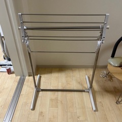 洗濯物干しの画像