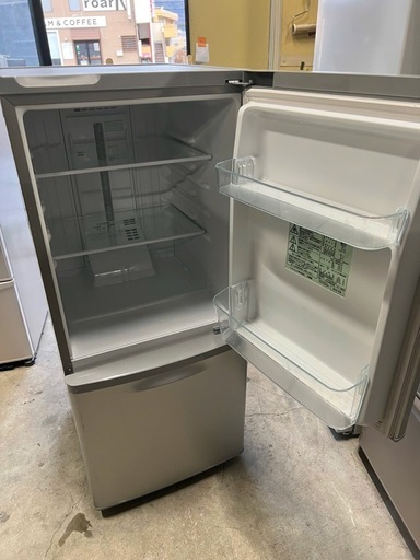 NO B914?福岡市内配送設置無料✨?パナソニック Panasonic 冷蔵庫(138L 右開き) 2ドア シルバー NR-B148 中古 138L 2ドア冷蔵庫 パナソニック NR-B145W-S シルバー 2012年製 