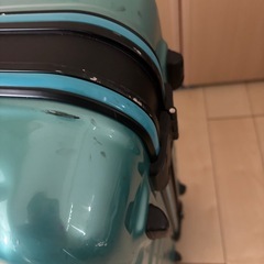 大容量　スーツケースの画像