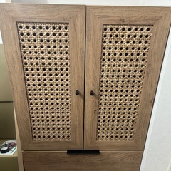 LOWYA ラタンキャビネットの画像