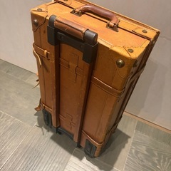 キャリーケースの画像