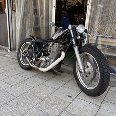SR400 チョップカフェスタイルの画像