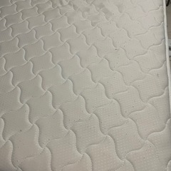 【3,000円差し上げます】セミダブルマットレスのみの画像