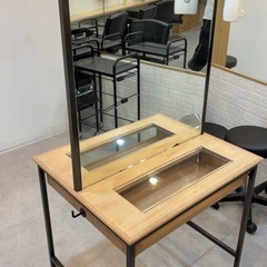 【早い物勝ち】美容室　自立式両面ミラー2台の画像