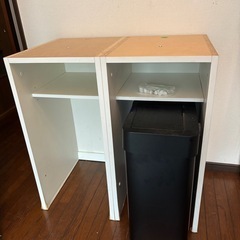 食器棚の下段部分の画像