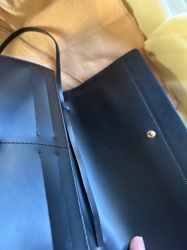 美品　
LOUIS VITTON  エピ　オンフルール
