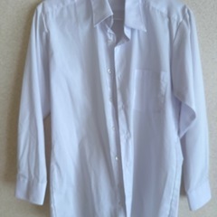 卒業式にユニクロジャケット150ボタンダウンの画像