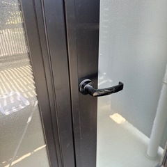 外から鍵を掛けたいんですが