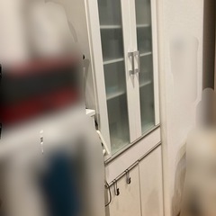 食器棚の画像