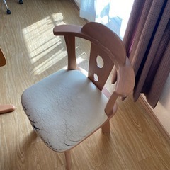 ダイニングテーブル(折り畳み) 椅子一脚の画像