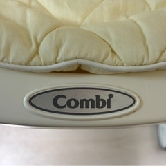 コンビ　ハイローチェア　電動式　オートスウィングの画像