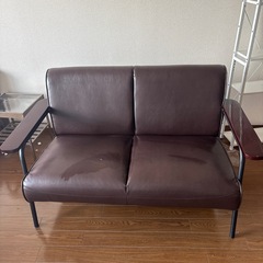 2人掛けソファー(ブラウン)の画像