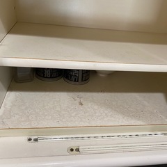 食器棚の画像