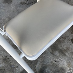 【山善/美品】チェア踏み台 WCS-2R(IV) アイボリー 折りたたみ式の画像