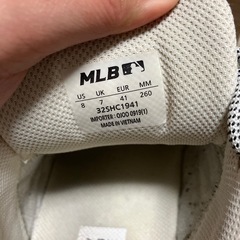 MLB スニーカーの画像