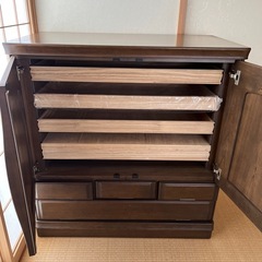 箪笥(着物)の画像