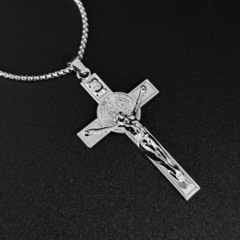 N64《新品・ステンレス》クロスネックレス 十字架 イエスキリスト/シルバー ユニセックス の画像