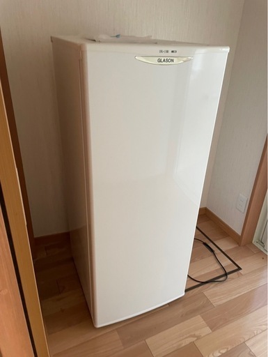 電気冷凍庫（UFG-138R）137L【グラソン】2013年製