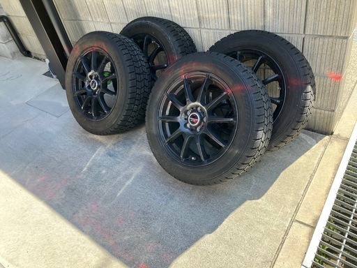 GOOD YEAR　205/55r16 スタッドレス　ホイール付き4本2021年製