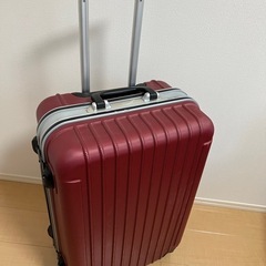 赤 ハードスーツケース キャリーケース 4輪 旅行・出張用（1〜3泊）の画像