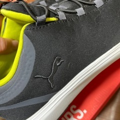 PUMAスニーカーの画像