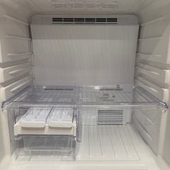 a(7871) シャープ ノンフロン冷凍冷蔵庫 SJ-D23J-S 225L 2022年製 やや傷や凹み有り W545D625H1560 家庭用冷蔵庫 直接引き取りも歓迎 大阪の画像