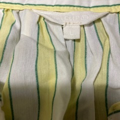 スタジオクリップ服の画像