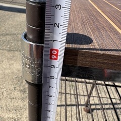 ローラー付きスチール棚の画像